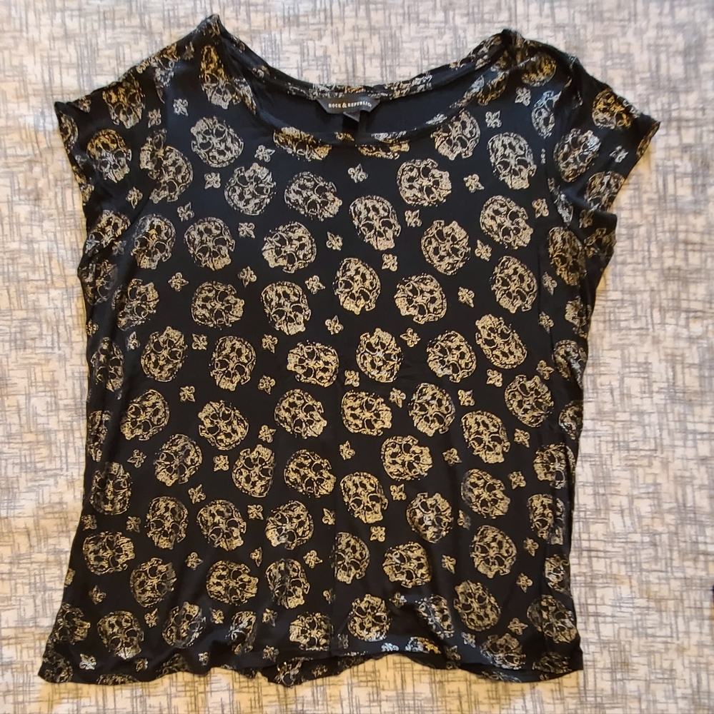 Skull Top w/Snaps